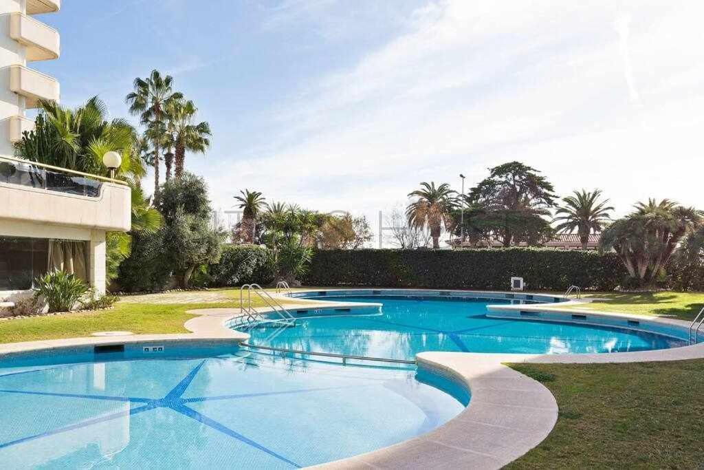 Sitges Arena Dos Piscinas Frente Al Mar Apartment Екстериор снимка