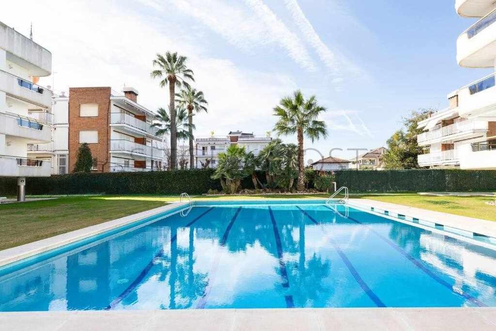 Sitges Arena Dos Piscinas Frente Al Mar Apartment Екстериор снимка
